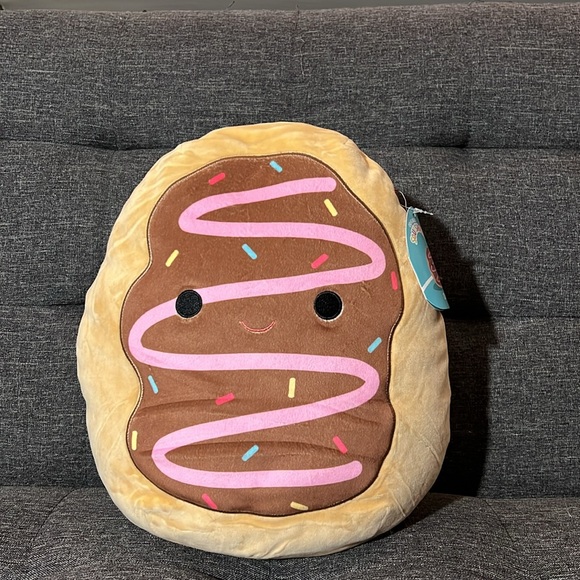 Deja the Donut Squishmallow - 14” (NWT) - Picture 1 of 11